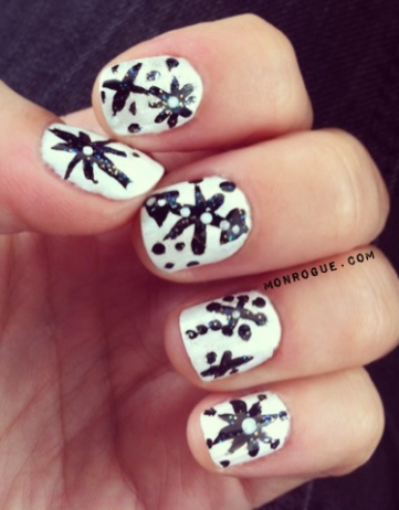 Black & White Winter Snowflake Nails